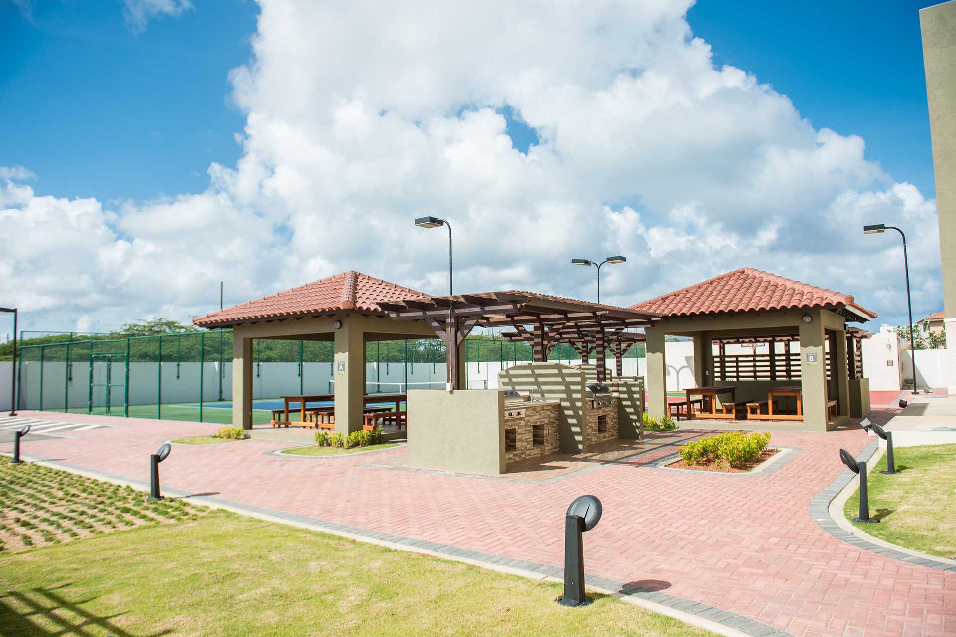 The communal recreation area with 4 BBQ-grill (available upo
